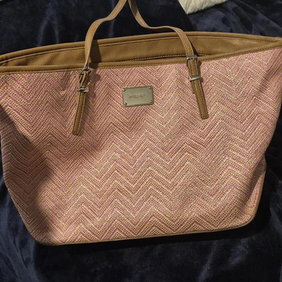 Nine West Pink and Tan Chevron Tote - Picture 1 of 4